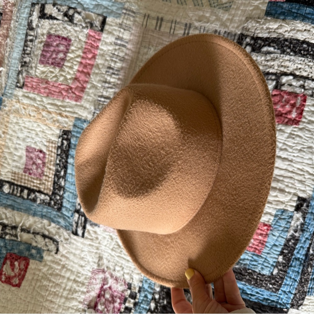 Roolee Tan Women's Hat - Picture 2 of 4